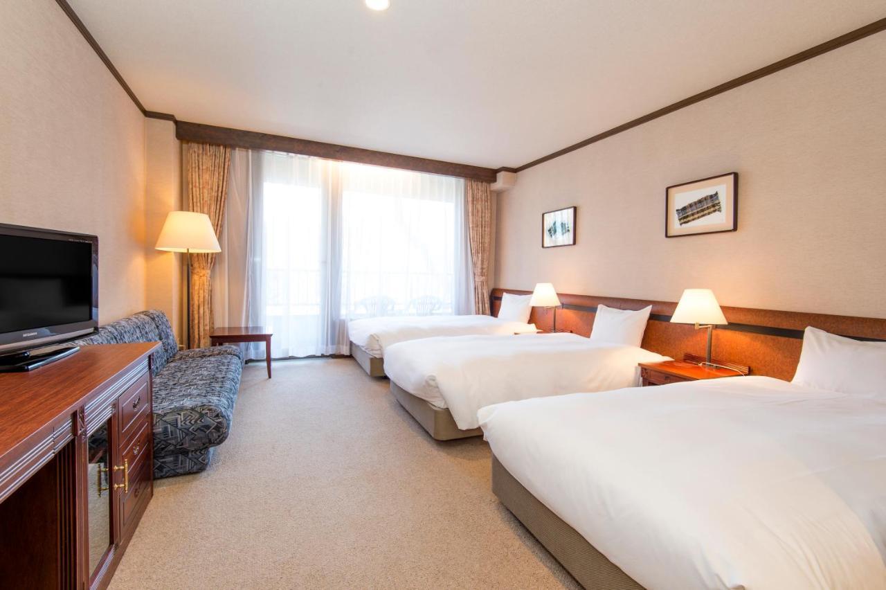 Hakuba Mominoki Hotel Extérieur photo