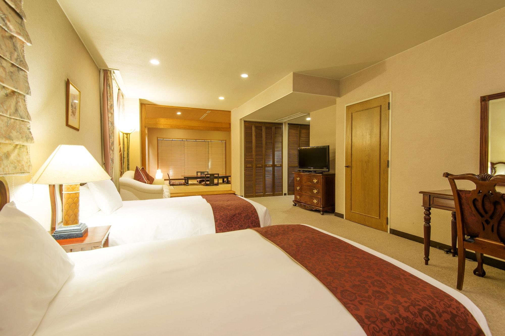 Hakuba Mominoki Hotel Extérieur photo