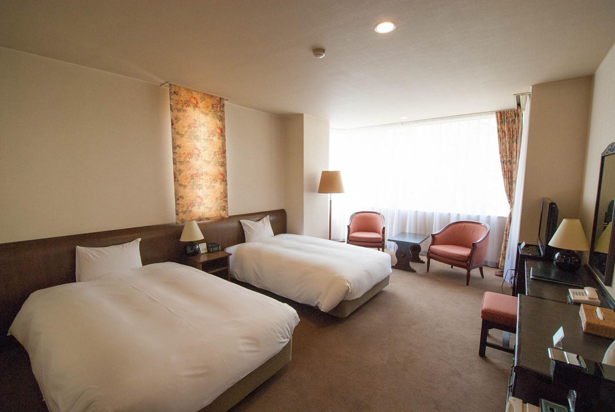 Hakuba Mominoki Hotel Extérieur photo