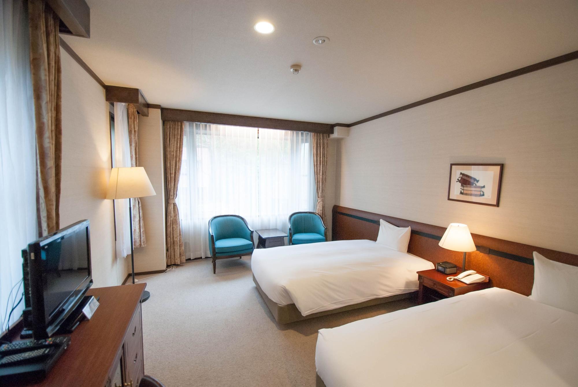Hakuba Mominoki Hotel Extérieur photo