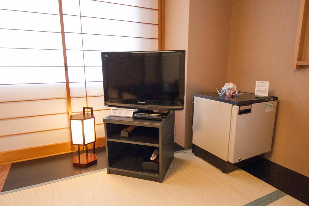 Hakuba Mominoki Hotel Extérieur photo
