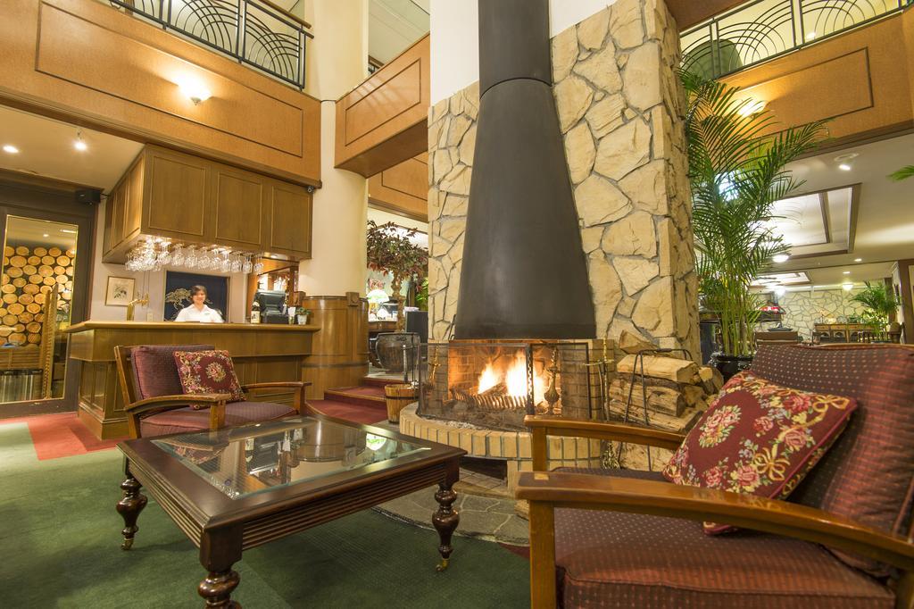 Hakuba Mominoki Hotel Extérieur photo