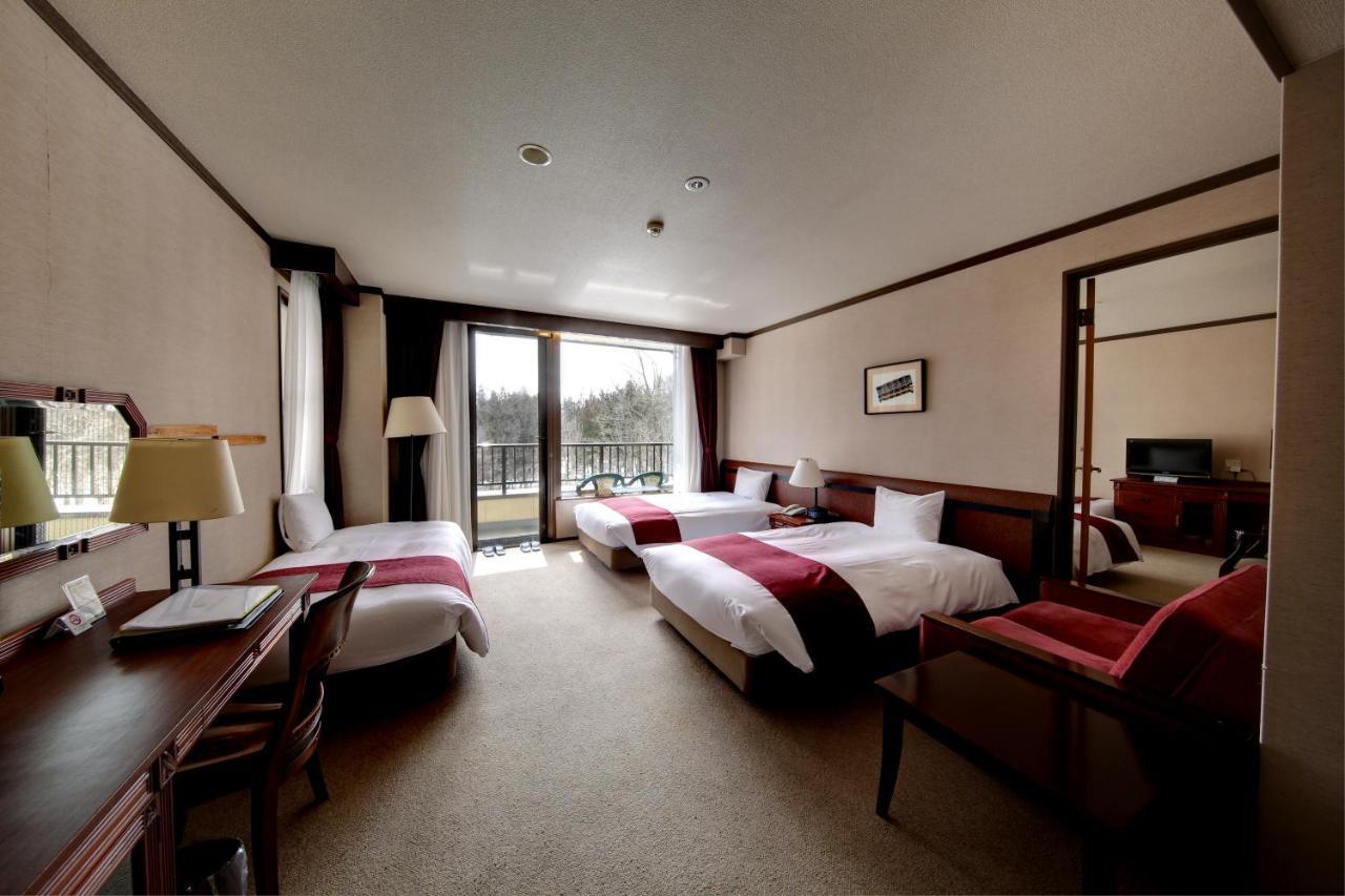 Hakuba Mominoki Hotel Extérieur photo